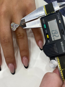Leya 5 Carat Lab Grown Oval Cut with Half Moon Diamond Engagement Ring 1.92 mm Ring Measurement