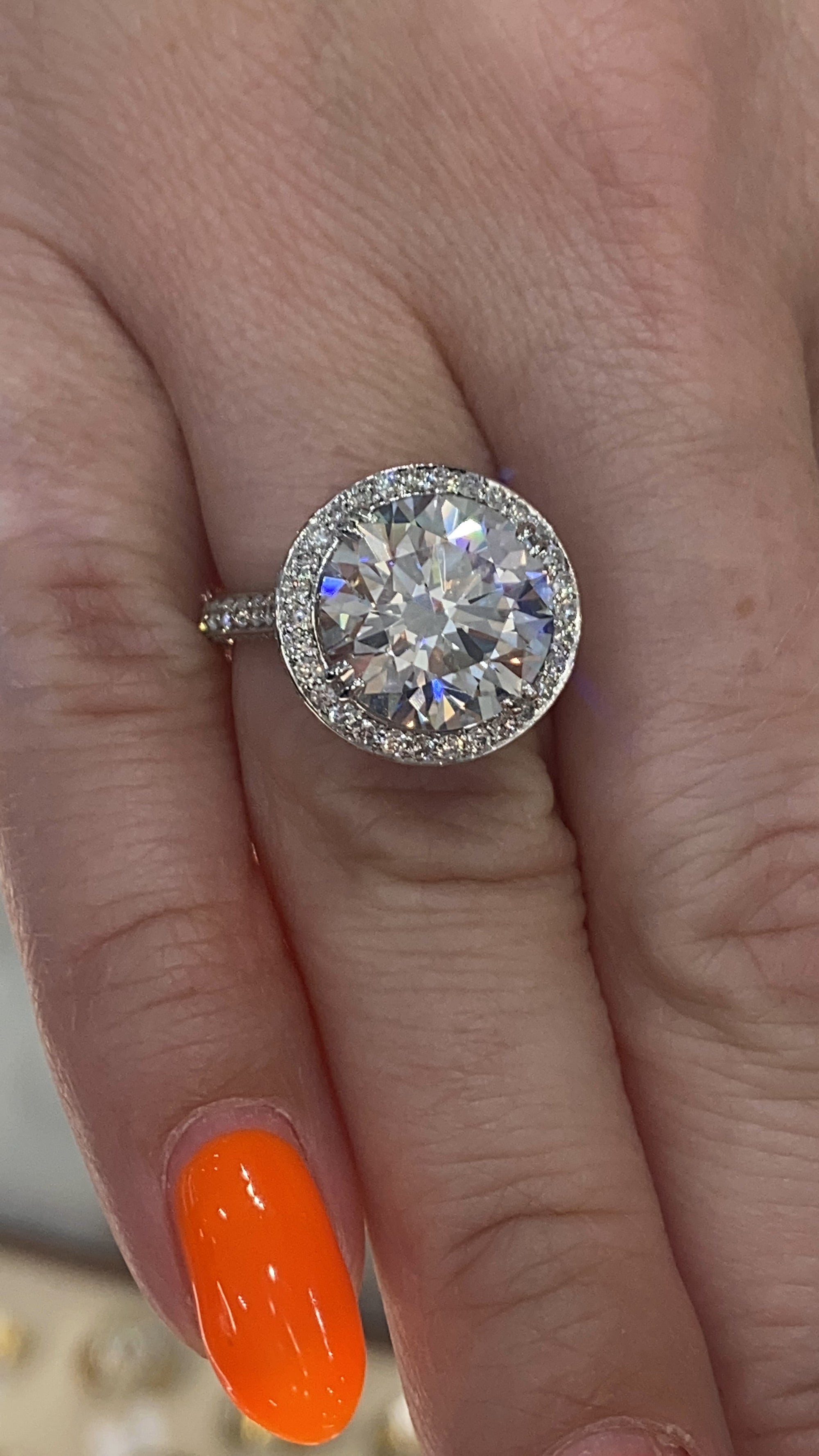 Halo diamond ring Clearance
